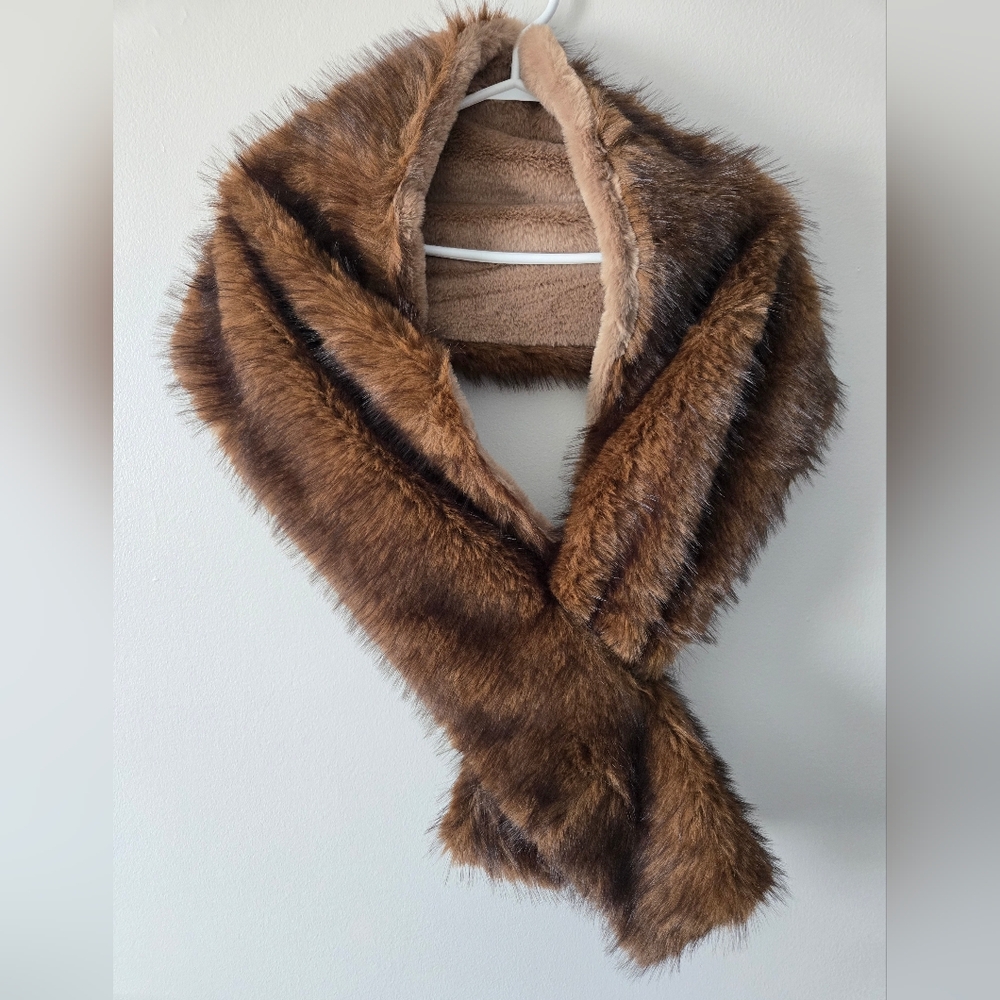 Elegant Brown Faux Fur Scarf/Dress Shawl
